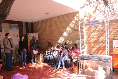 Entrega de apoyos Confió en ti y Medidas compensatorias, en San Felipe.