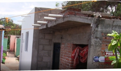 La comunidad Ex - Hacienda de Alday es beneficiada  con techos y cuartos para sus pobladores .